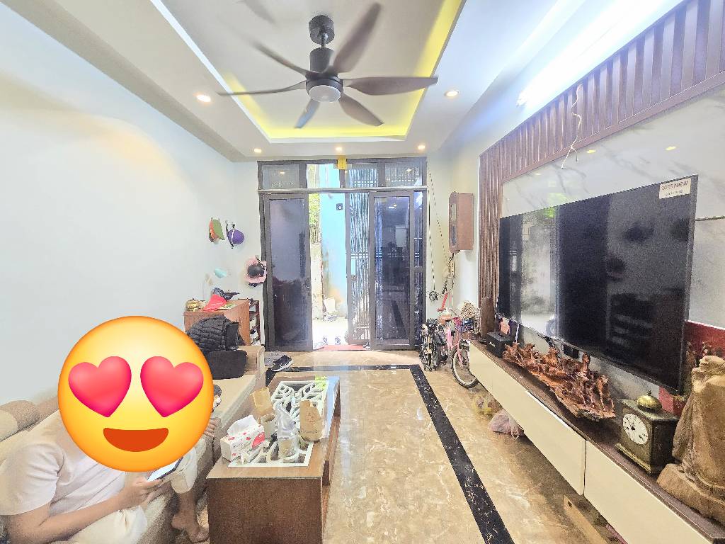 Bán nhà tân khai lĩnh nam 5 tầng long lanh dân xây hoàng mai